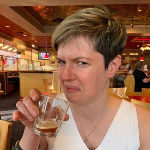 Meet your Posher, Jie